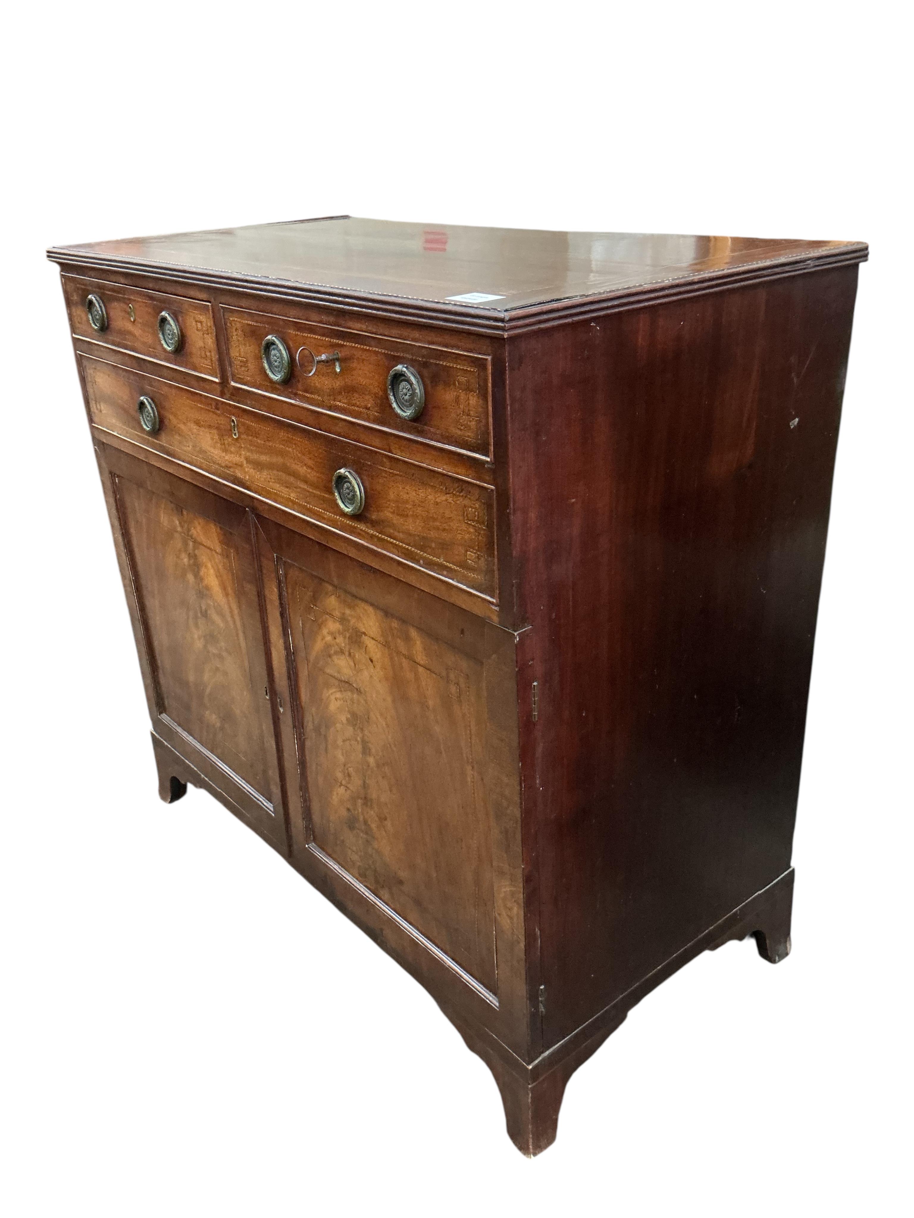 A Regency mahogany sideboard, width 94cm, depth 48cm, height 91cm